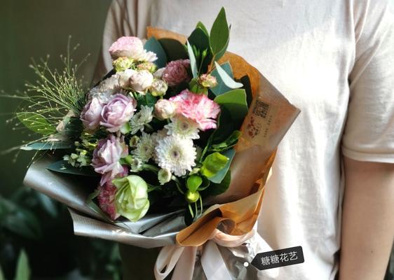 初次约会送什么花合适？如何选择合适的花卉表达情感？