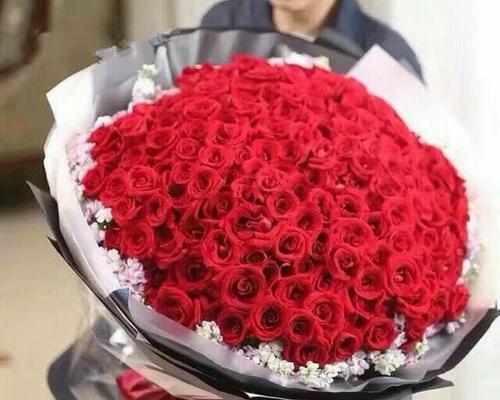 九朵玫瑰花代表什么意思？花语背后的含义是什么？