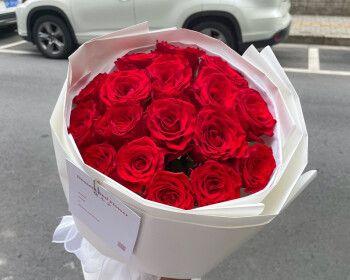 老婆生日送多少朵玫瑰花合适？有什么讲究吗？