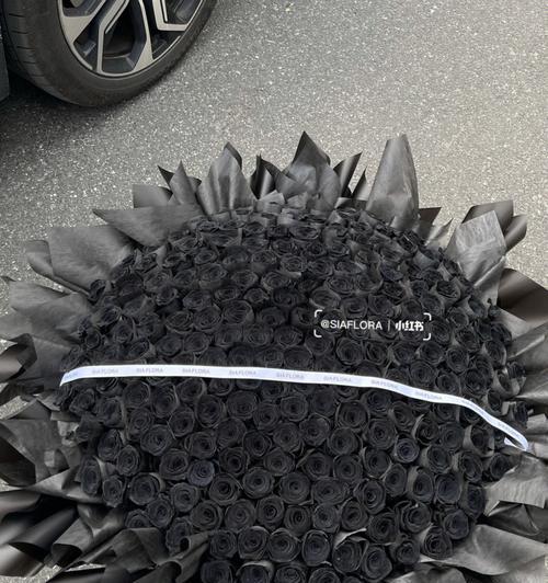 黑色包装的999朵玫瑰花代表什么？