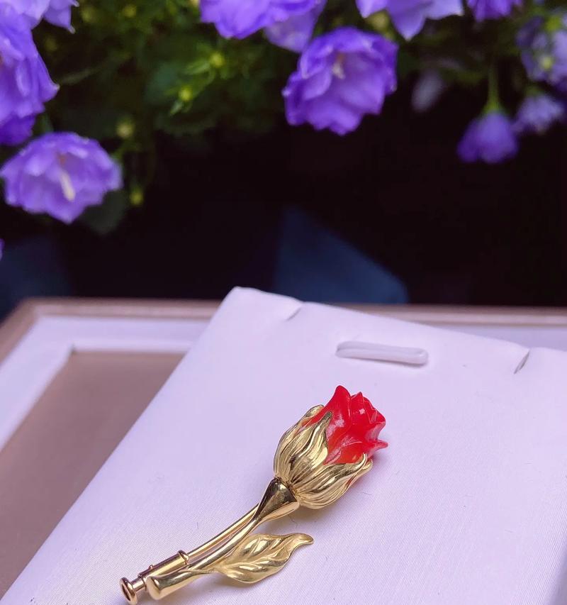 金玫瑰花代表什么？拥有金玫瑰花有何特殊含义？