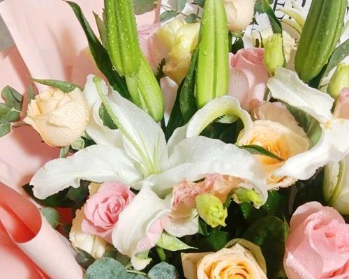 10朵百合花在男性送花中代表什么？