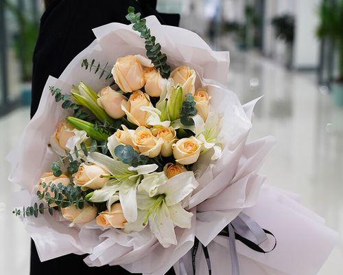 九朵玫瑰搭配百合花的寓意是什么？这种花束代表什么意义？