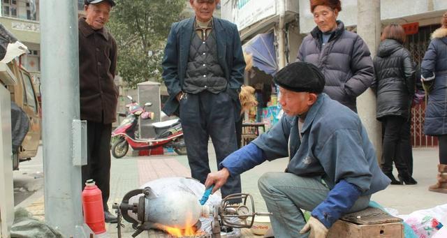 打爆米花在入伙时象征着什么？