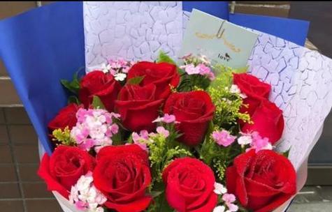 花语婚礼鲜花送什么花好？如何选择寓意吉祥的婚礼花卉？