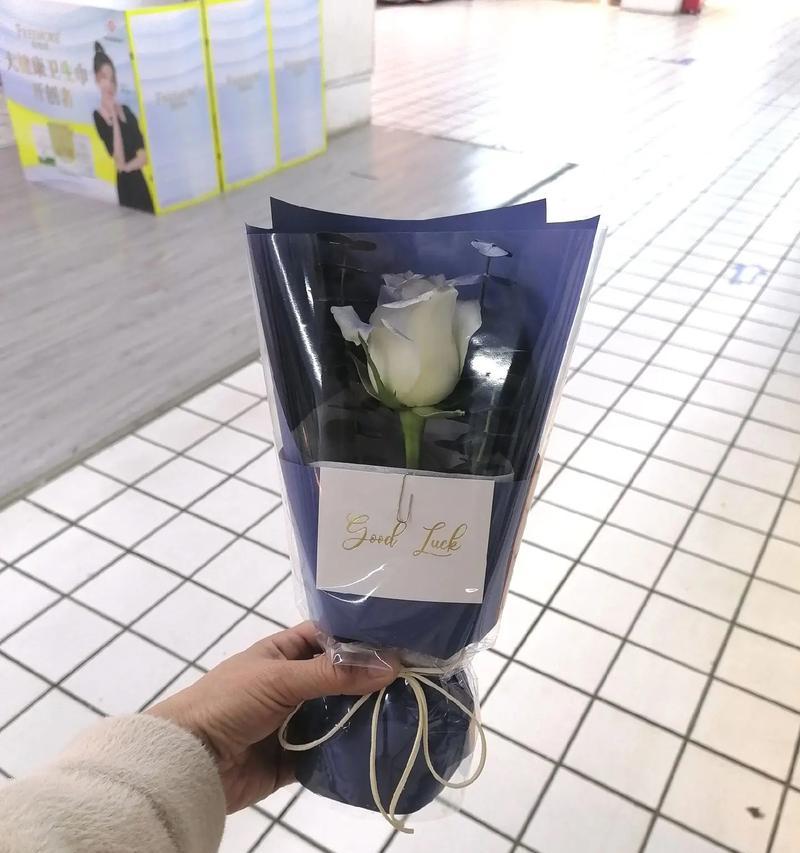 给老爸包的玫瑰花寓意什么？送玫瑰花有什么特别含义？