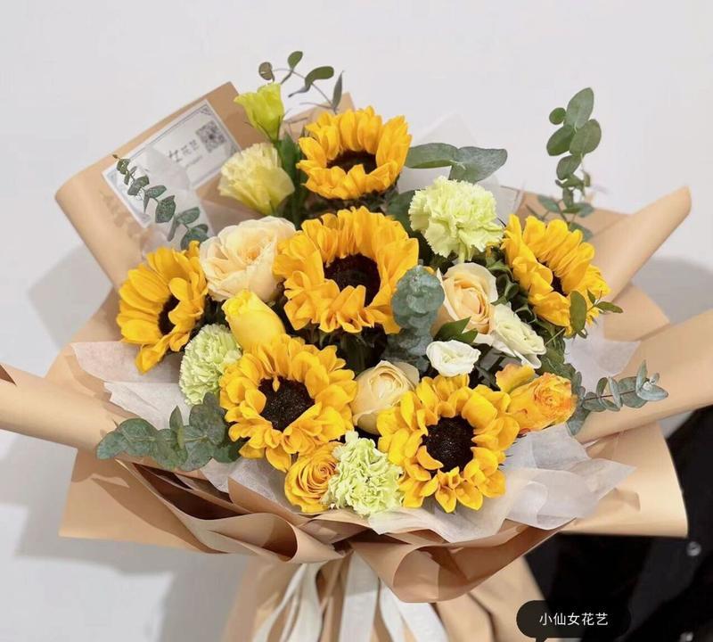 送妈妈花束的花语有哪些含义？